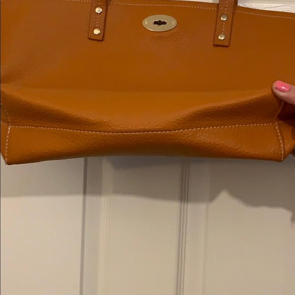 Tote - Picture 5 of 6